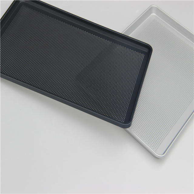Rk Bakeware China Manufacturer of Gn1/1 Perforated Roasting Baking Tray